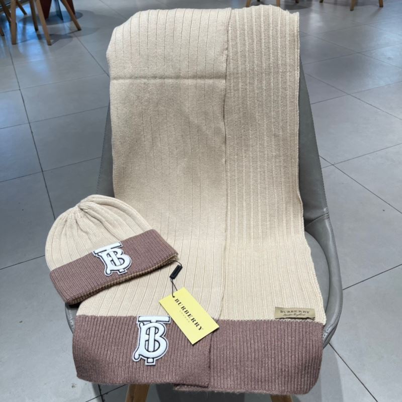 Burberry Caps Scarfs